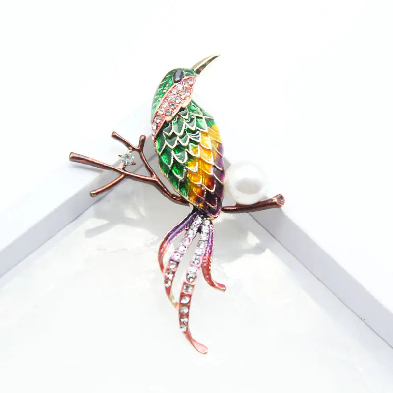 Fashionable Cute Flower and Bird Brooch in Alloy