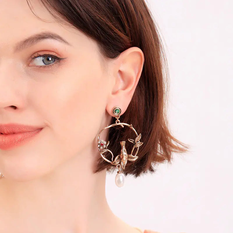 Vintage Elegant Pearl Flower Bird Stud Earrings