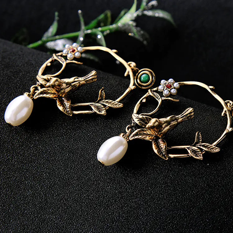 Vintage Elegant Pearl Flower Bird Stud Earrings